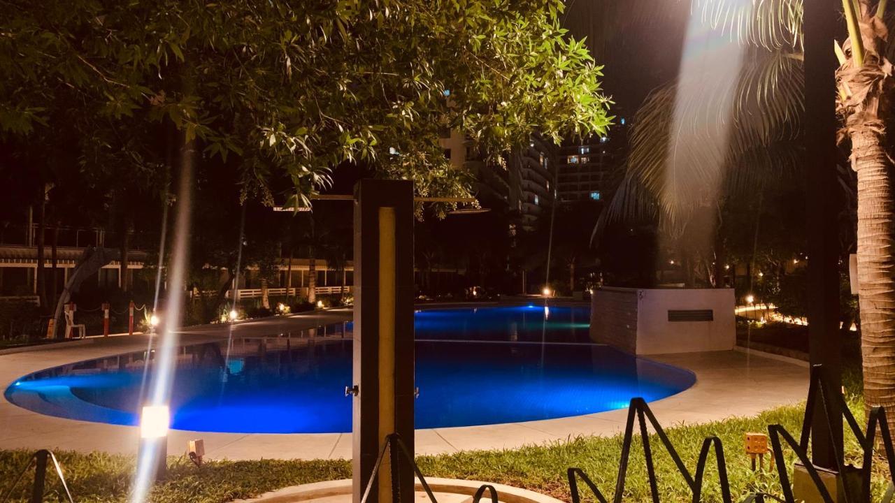 Azure Urban Resort Paranaque City Dış mekan fotoğraf