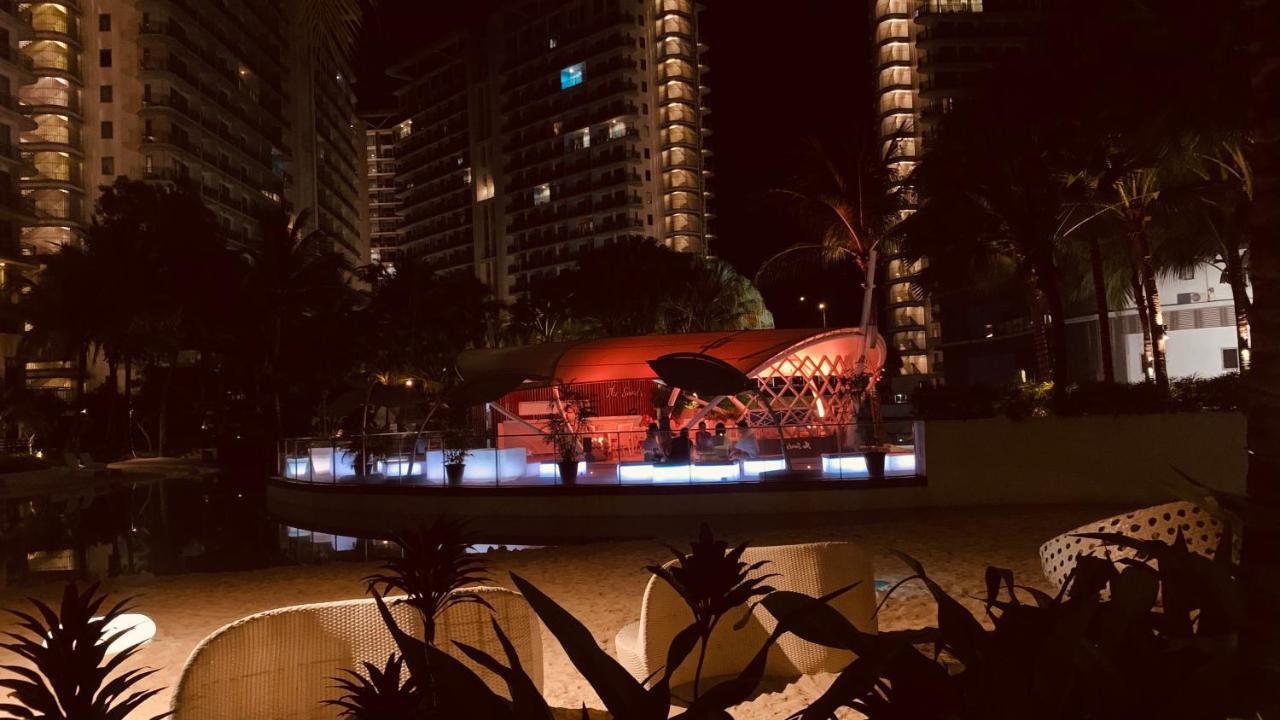 Azure Urban Resort Paranaque City Dış mekan fotoğraf