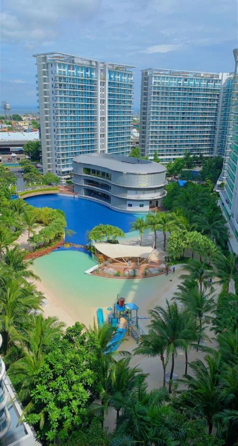Azure Urban Resort Paranaque City Dış mekan fotoğraf