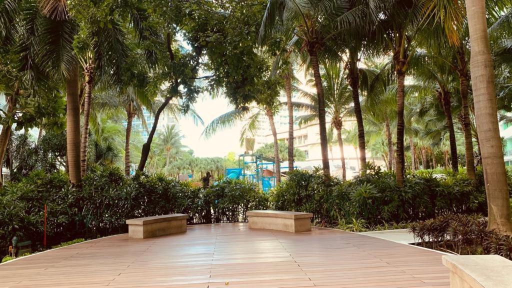 Azure Urban Resort Paranaque City Dış mekan fotoğraf